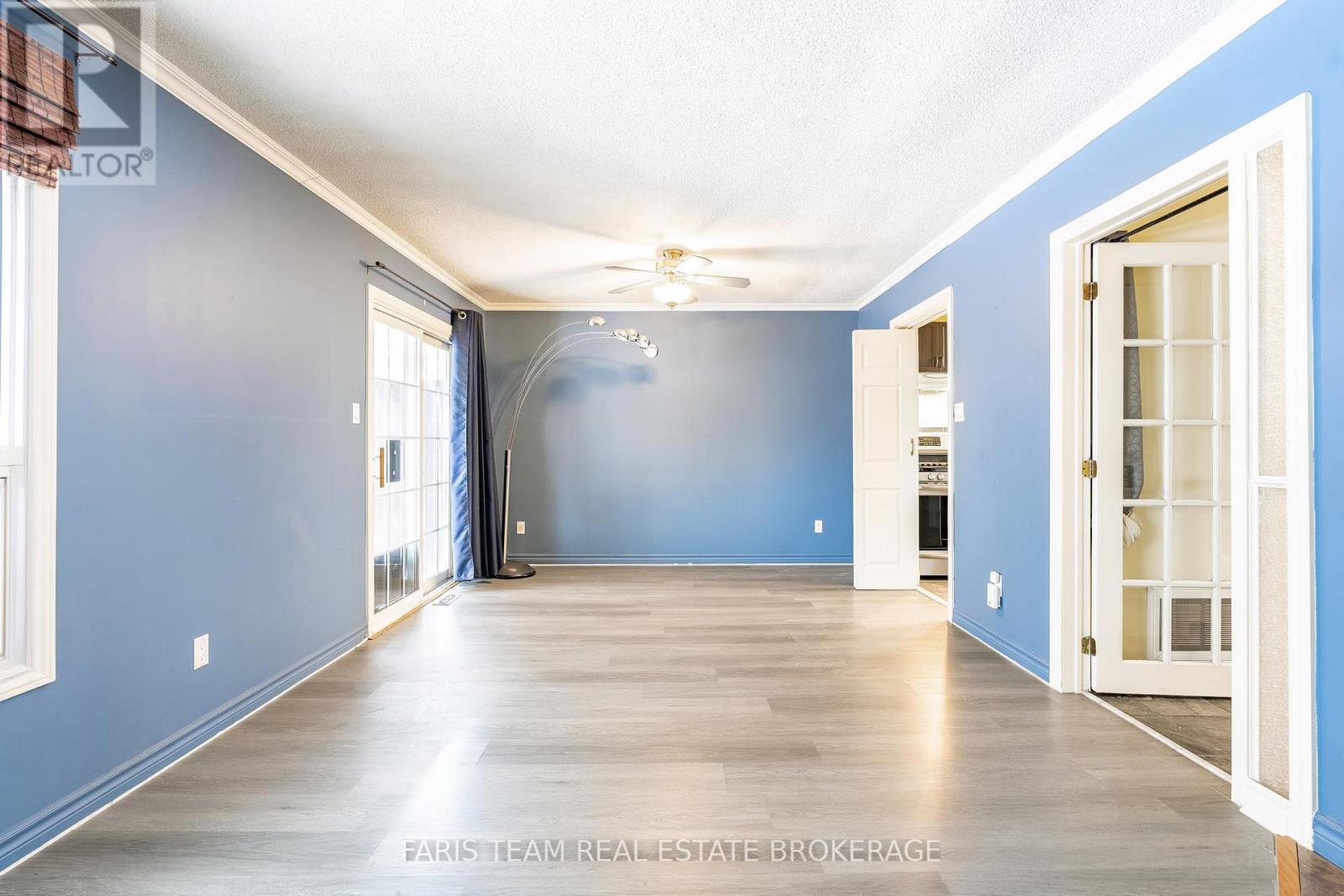 2501 Lloyd Street, Innisfil, Ontario  L9S 2H1 - Photo 11 - N12607192