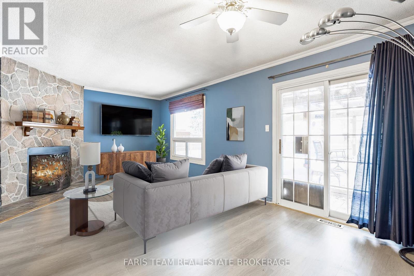 2501 Lloyd Street, Innisfil, Ontario  L9S 2H1 - Photo 9 - N12607192