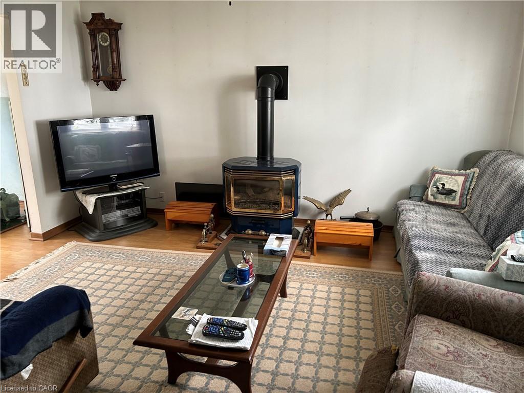 2431 Lakeshore Road, Dunnville, Ontario N1A 2W8 - Photo 23 - 40768890