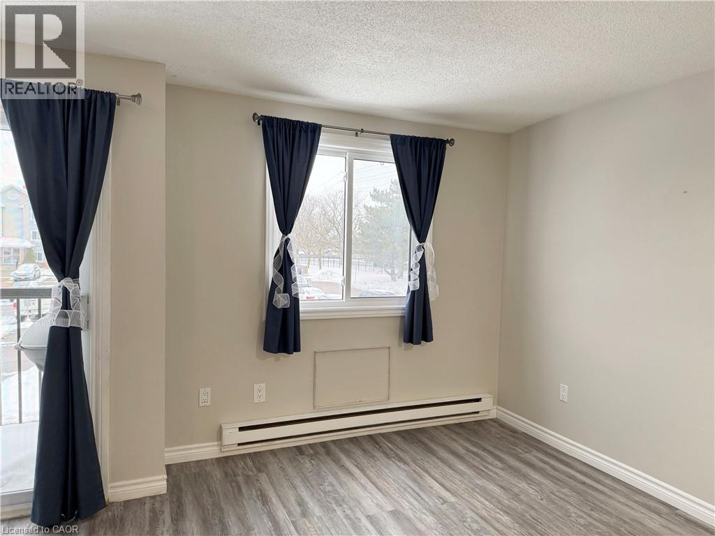 270 Eiwo Court Unit# 208, Waterloo, Ontario N2K 3M6 - Photo 26 - 40786540