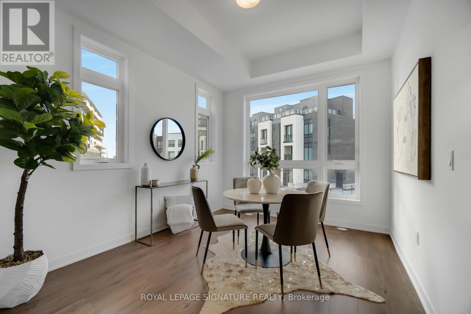 3047 Trailside Drive, Oakville, Ontario  L6M 4M2 - Photo 14 - W12607152