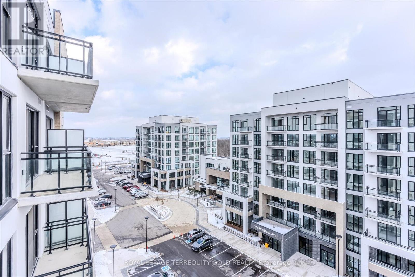 705 - 720 Whitlock Avenue, Milton, Ontario L9E 2B5 - Photo 24 - W12607158