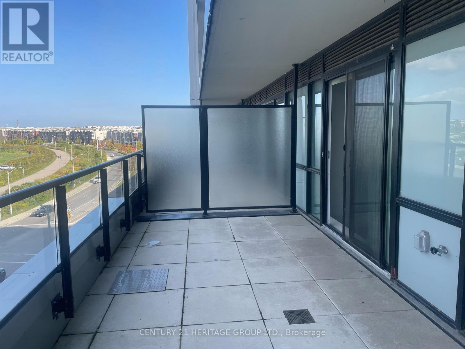 404 - 60 George Butchart Drive, Toronto, Ontario  M3K 0E1 - Photo 16 - W12607162