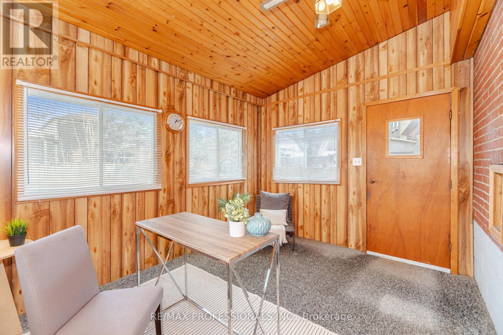 35 Westleigh Crescent, Toronto, Ontario  M8W 3Z6 - Photo 38 - W12607190