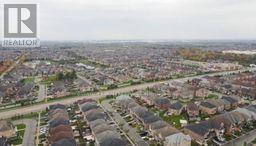 4 Bassett Crescent, Brampton, Ontario  L6X 5G2 - Photo 43 - W12607206