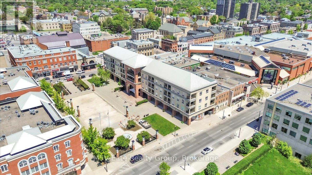 302 - 150 Colborne Street, Brantford, Ontario  N3T 2G6 - Photo 2 - X12607202