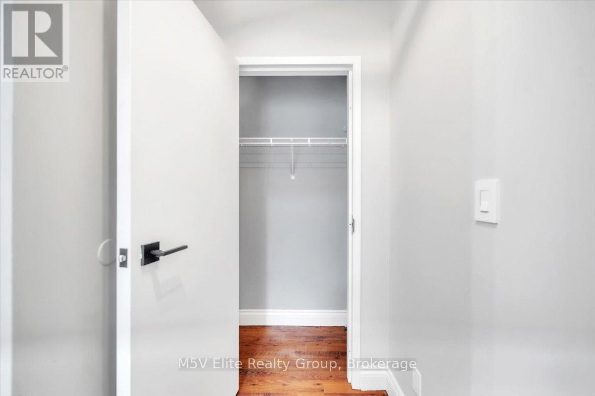 302 - 150 Colborne Street, Brantford, Ontario  N3T 2G6 - Photo 32 - X12607202