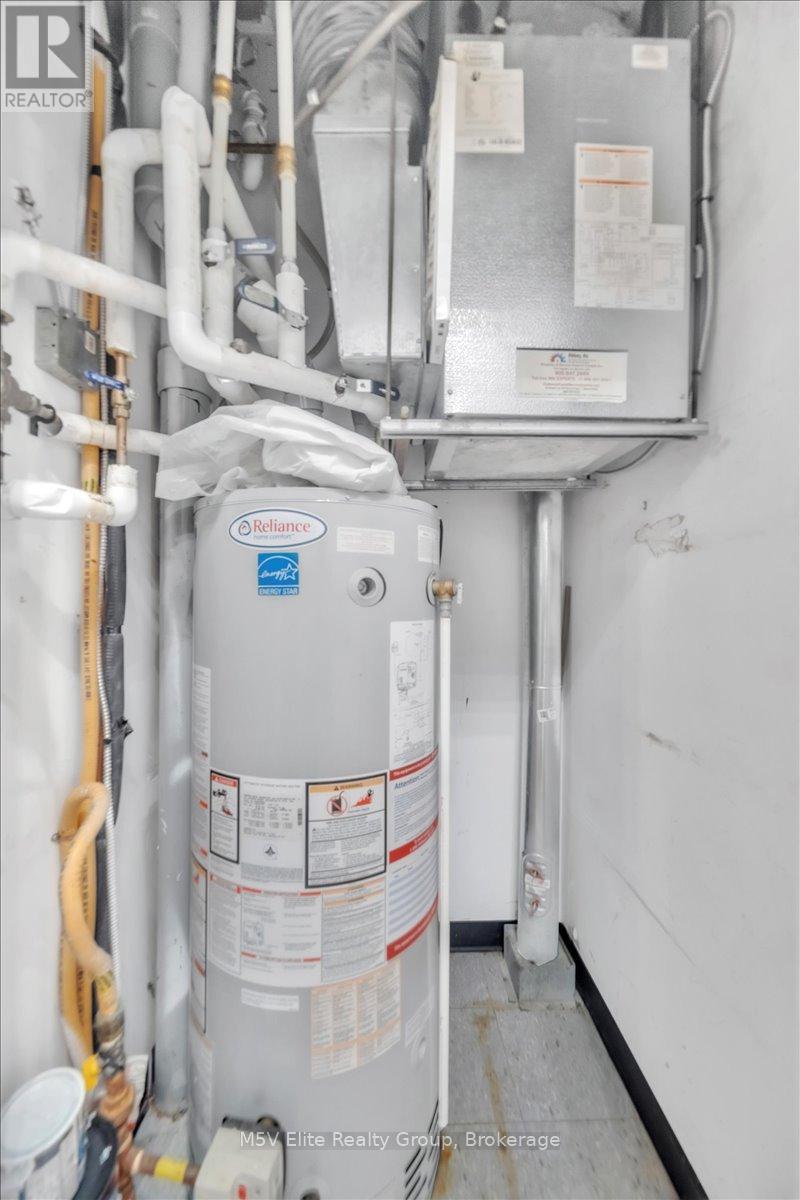 302 - 150 Colborne Street, Brantford, Ontario  N3T 2G6 - Photo 35 - X12607202