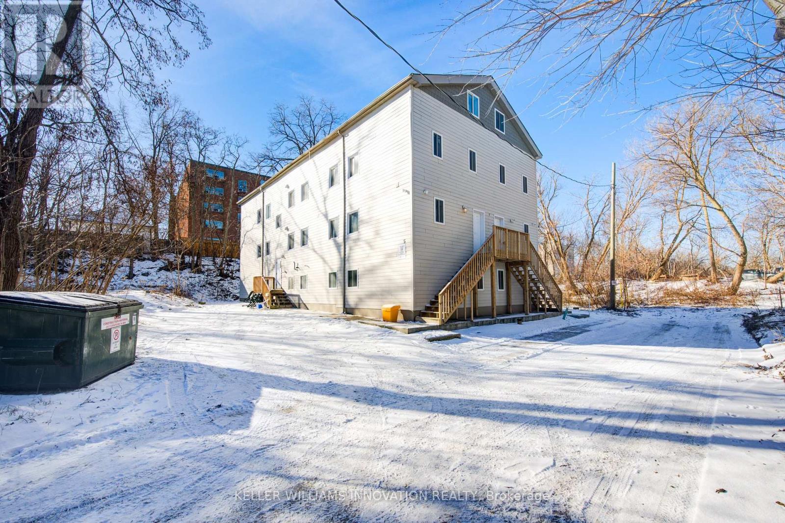 5 FRONT STREET, London South, Ontario