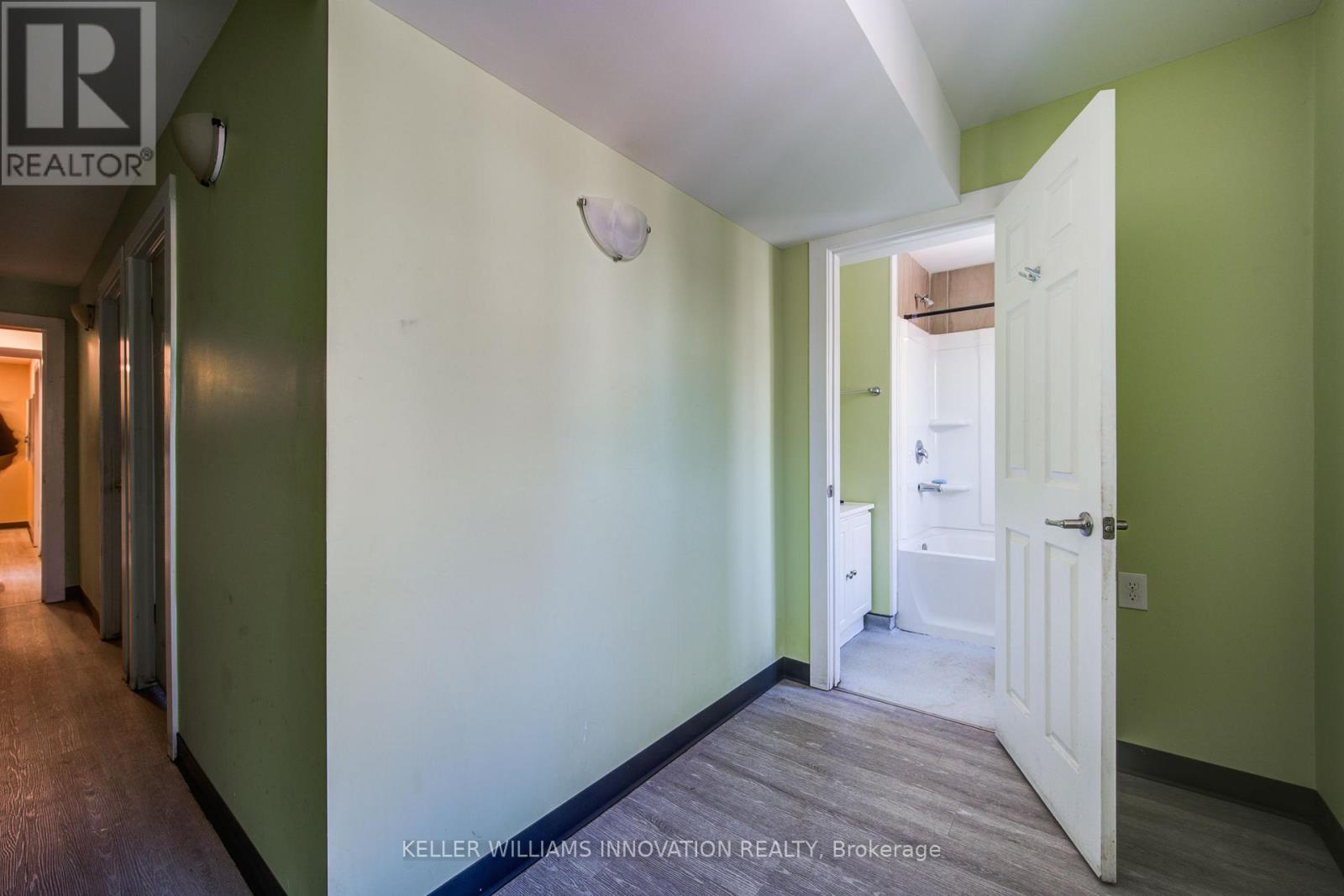 5 Front Street, London South, Ontario  N6C 1K4 - Photo 25 - X12607220