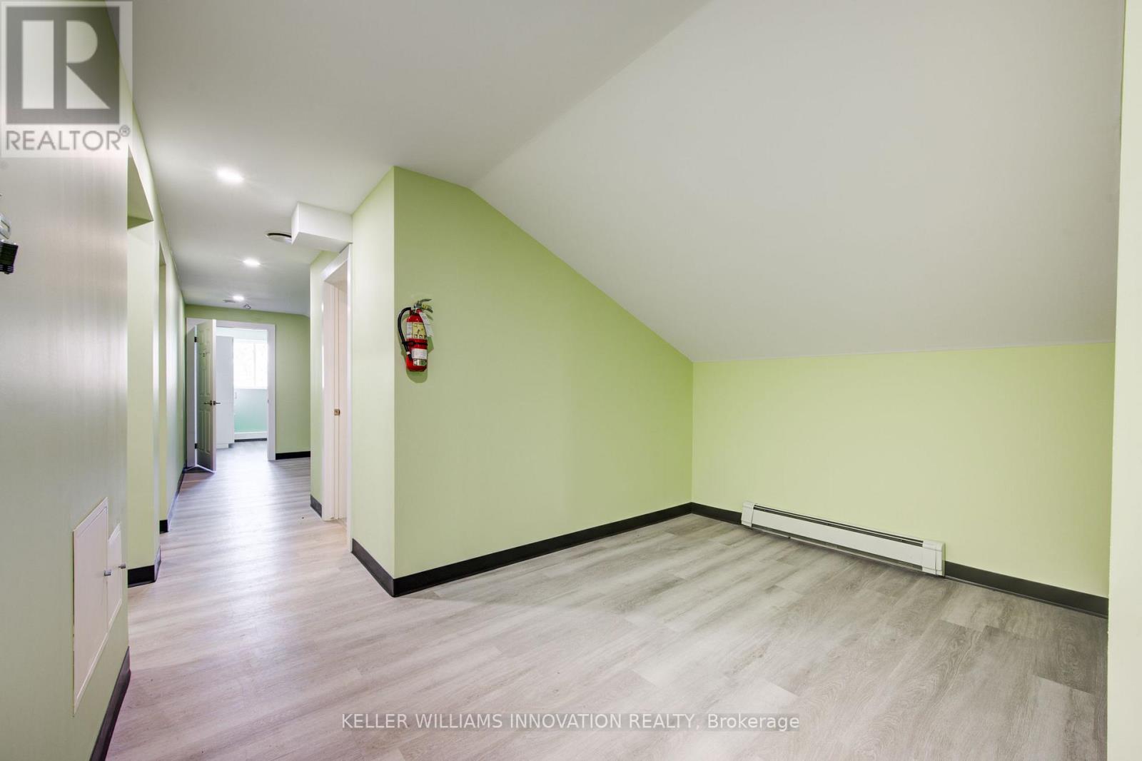 5 Front Street, London South, Ontario  N6C 1K4 - Photo 41 - X12607220