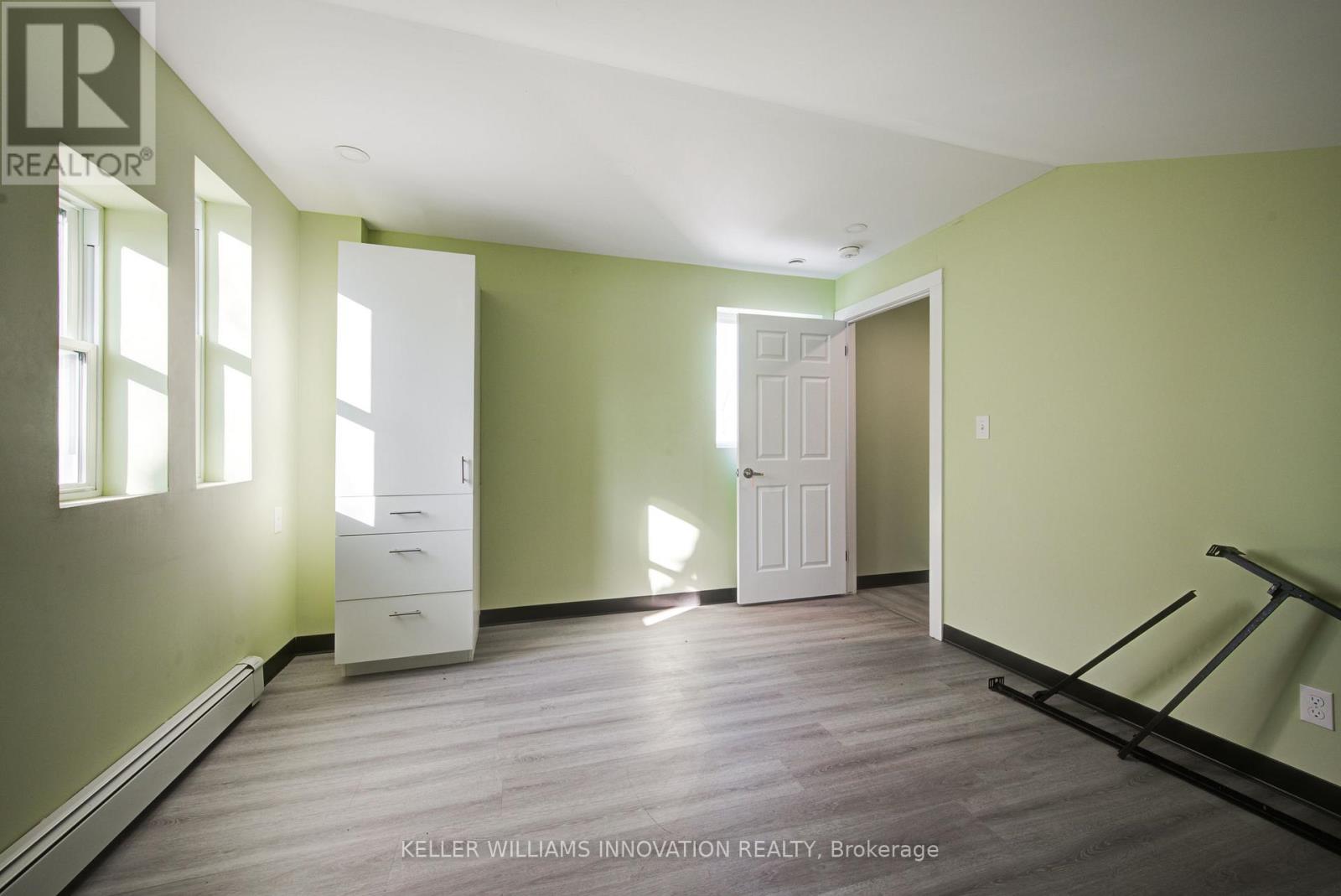 5 Front Street, London South, Ontario  N6C 1K4 - Photo 46 - X12607220