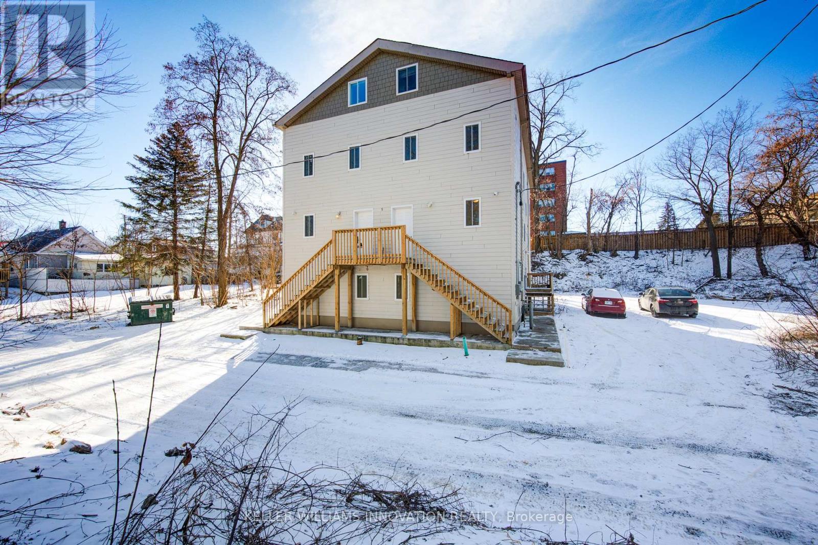 5 Front Street, London South, Ontario  N6C 1K4 - Photo 9 - X12607220