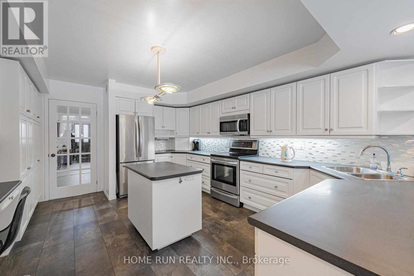 1545 Sherruby Way, Ottawa, Ontario  K2W 1A9 - Photo 14 - X12607230