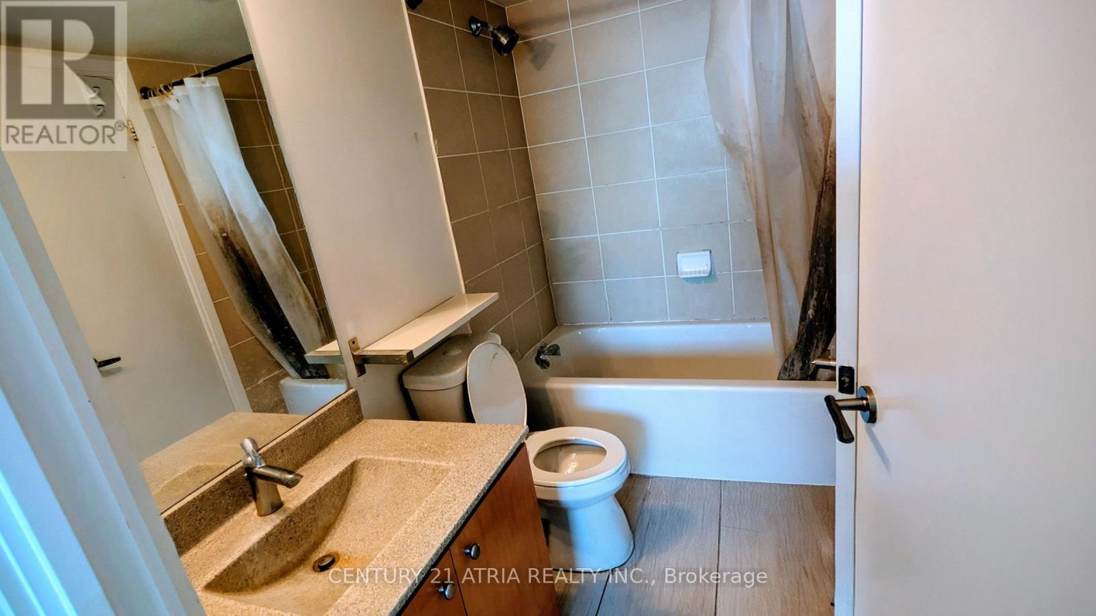 2812 - 125 Village Green Square, Toronto, Ontario M1S 0L1 - Photo 3 - E12593504