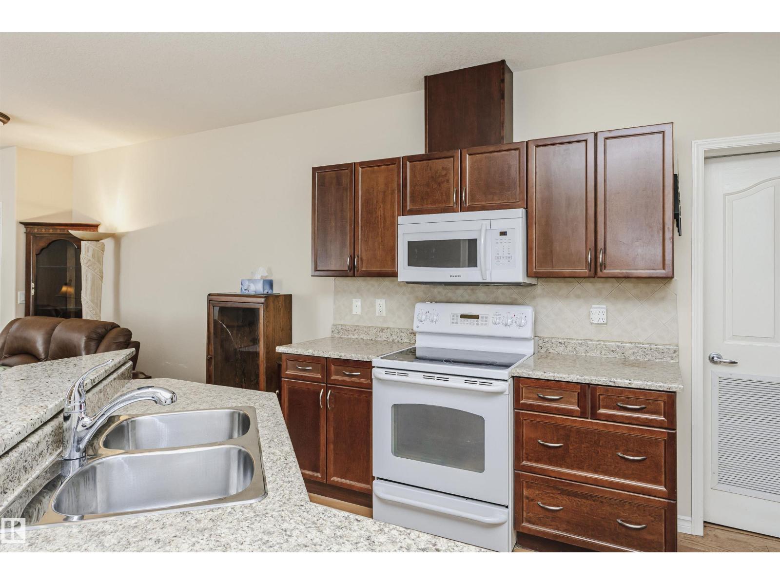 #14 7510 89 St Nw, Edmonton, Alberta  T6C 0X5 - Photo 17 - E4467608