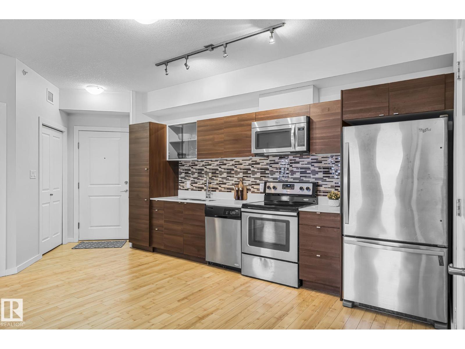 #406 9523 160 Av Nw, Edmonton, Alberta  T5Z 0N1 - Photo 4 - E4467609