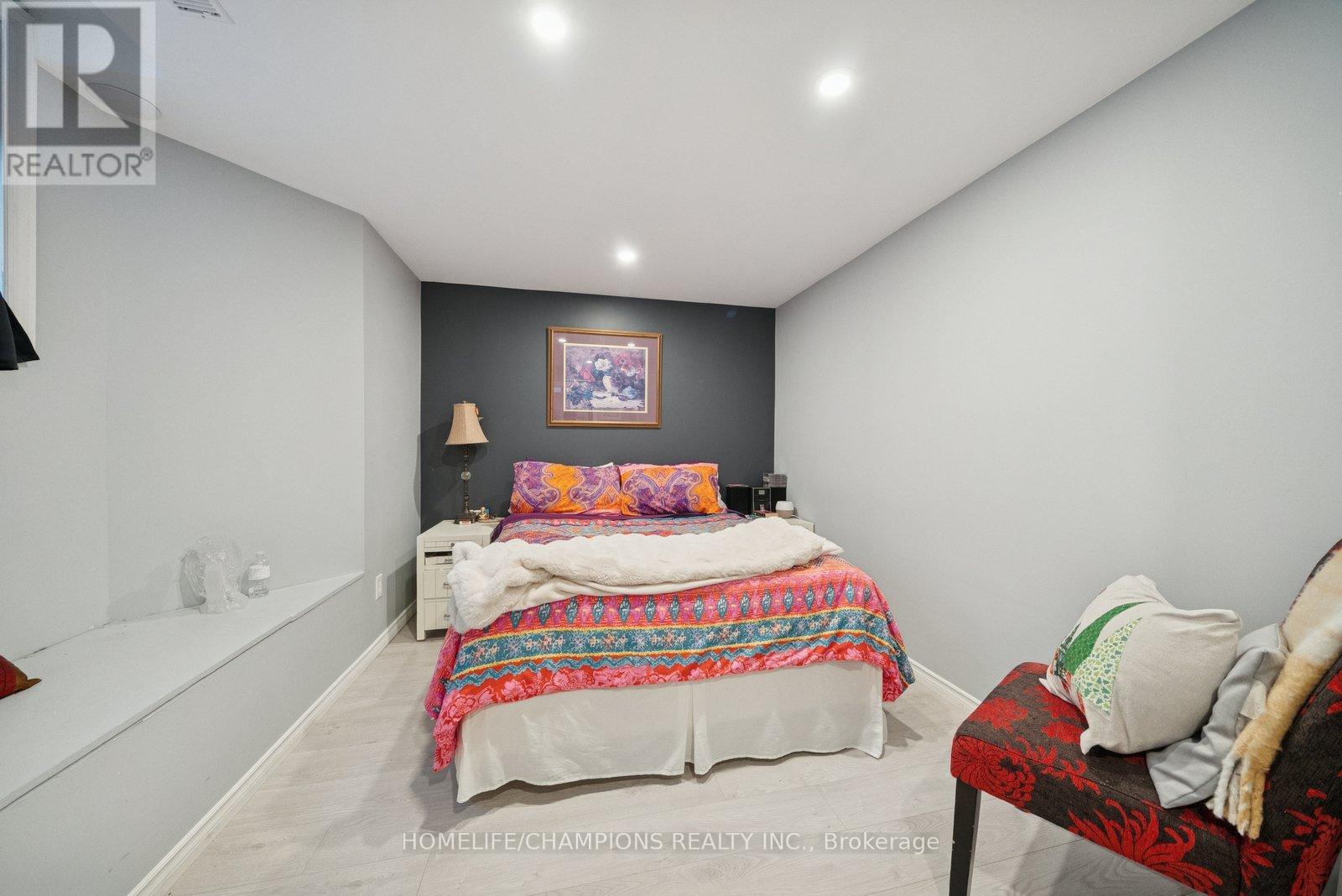 45 Woodbine Place, Oshawa, Ontario  L1L 1C6 - Photo 17 - E12594318