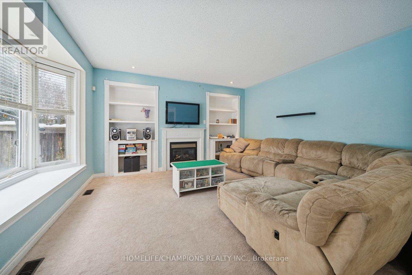 45 Woodbine Place, Oshawa, Ontario  L1L 1C6 - Photo 7 - E12594318