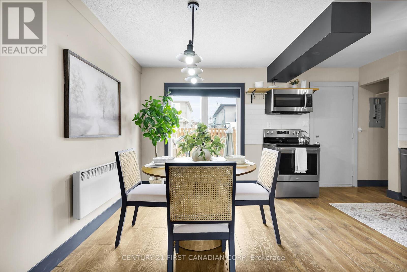 Photo 11 of 43 for 18 - 1138 Kipps Lane E