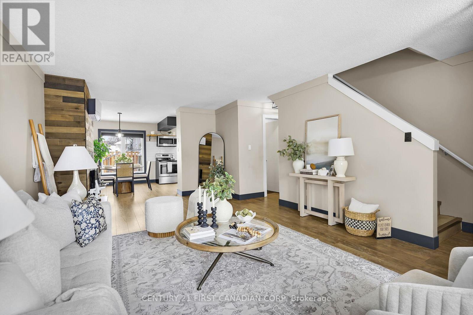 Photo 6 of 43 for 18 - 1138 Kipps Lane E