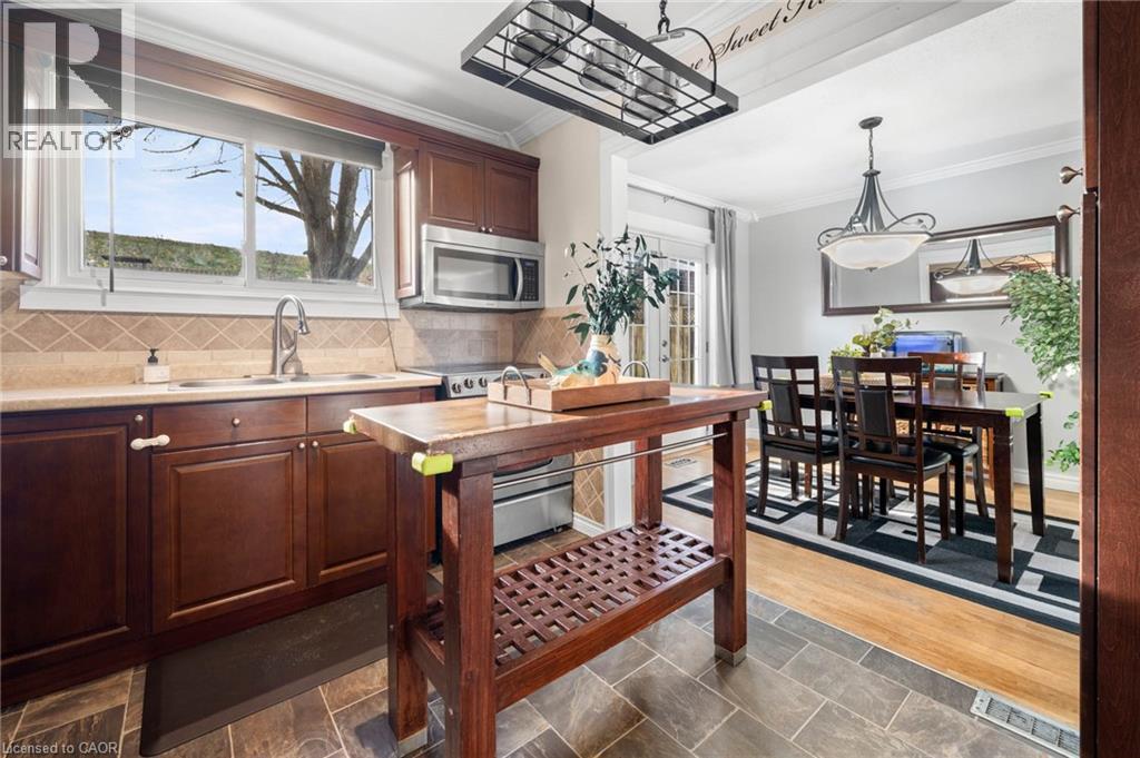 46 Barwood Crescent, Kitchener, Ontario  N2E 1V1 - Photo 11 - 40792703