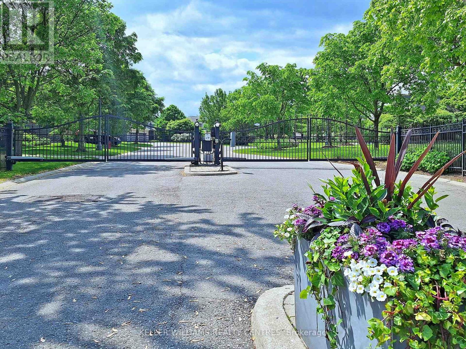 29 Tucker Court, Aurora, Ontario  L4G 7T2 - Photo 44 - N12607262