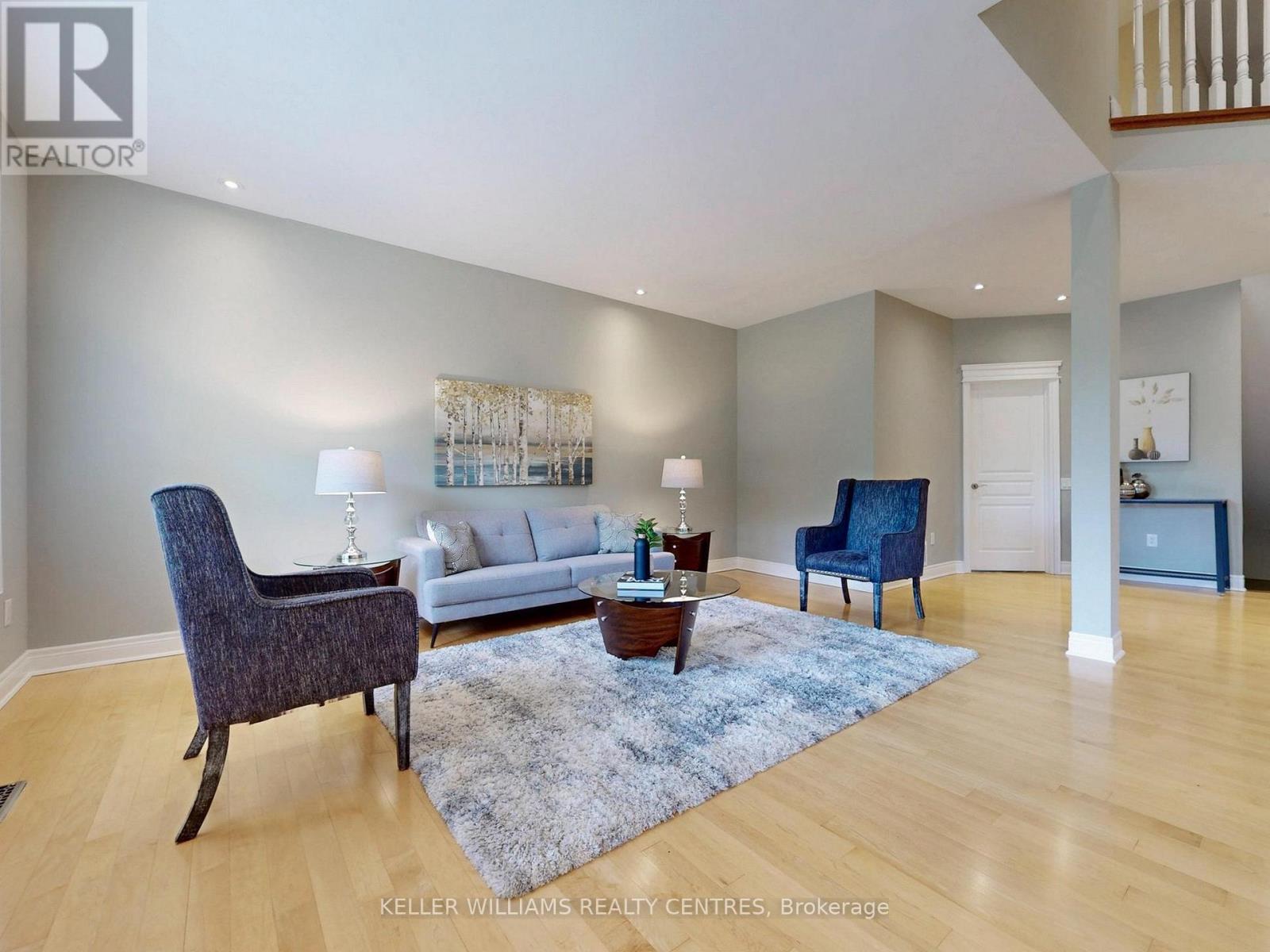 29 Tucker Court, Aurora, Ontario  L4G 7T2 - Photo 6 - N12607262