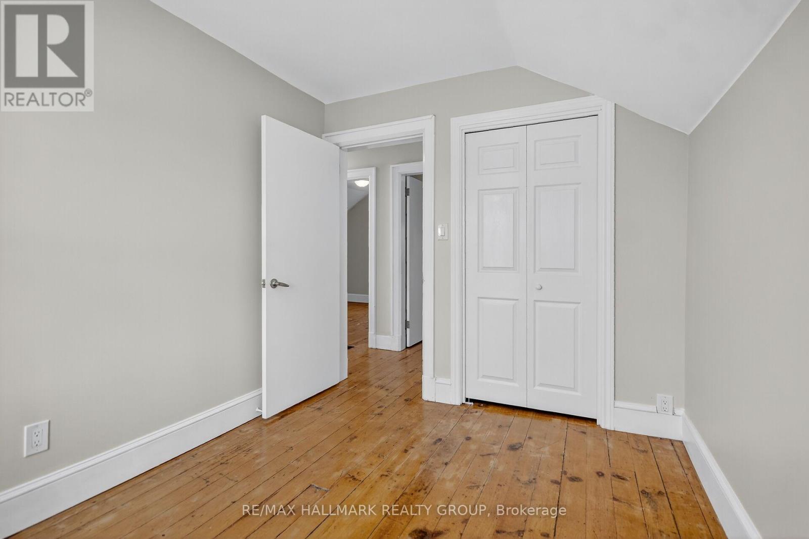 45 Carleton Street, Mississippi Mills, Ontario  K0A 1A0 - Photo 15 - X12459287