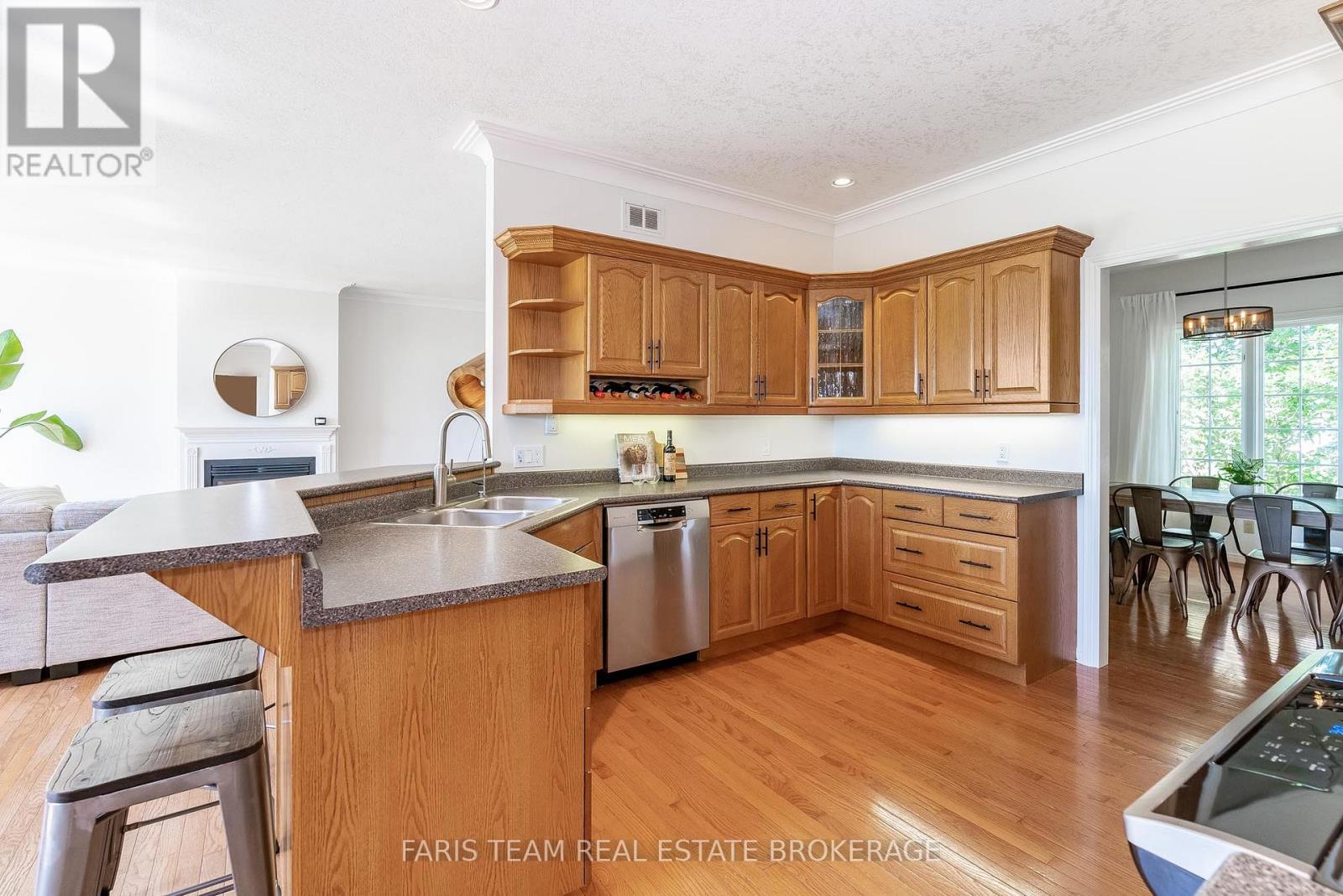 1461 Upper Big Chute Road, Severn (Coldwater), Ontario  L0K 1E0 - Photo 6 - S12607244