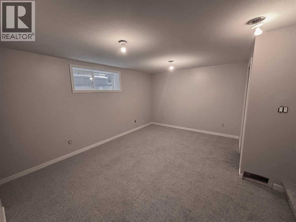 870 Greywolf Run N, Lethbridge, Alberta  T1H 7G6 - Photo 17 - A2273264