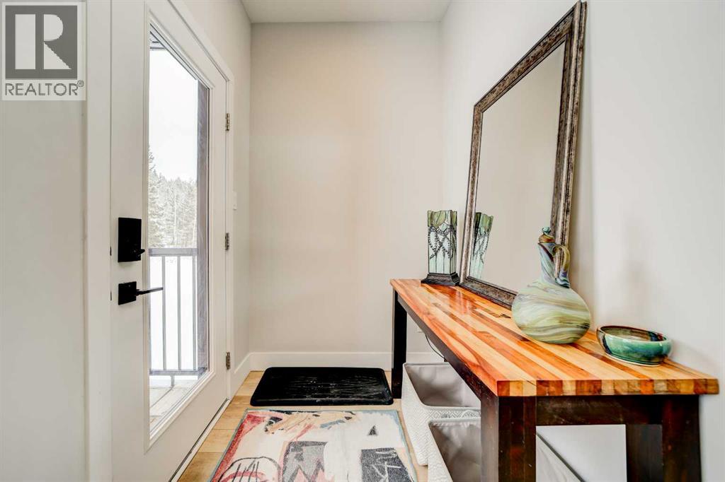 39 Kananaskis Way, Coleman, Alberta  T0K 0M0 - Photo 3 - A2243444