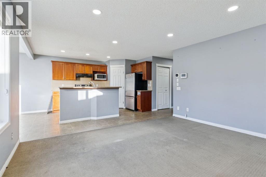 8454 Saddleridge Drive Ne, Calgary, Alberta  T3J 5H8 - Photo 8 - A2269267