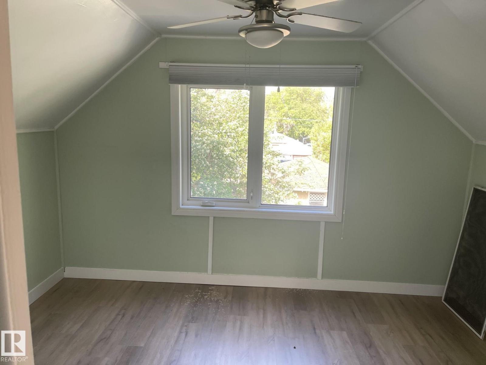 12202 105 St Nw, Edmonton, Alberta  T5G 2N8 - Photo 10 - E4467610