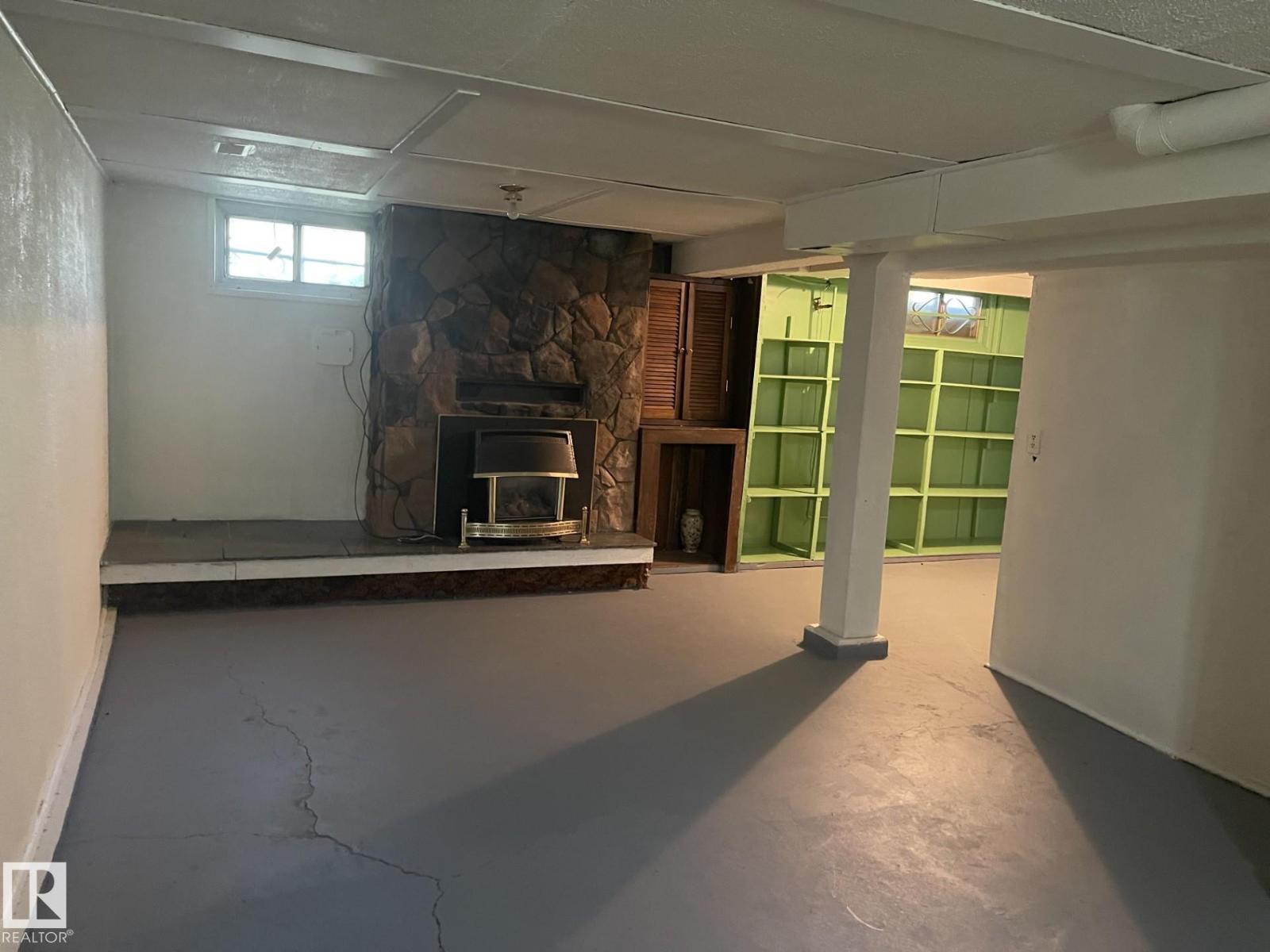 12202 105 St Nw, Edmonton, Alberta  T5G 2N8 - Photo 11 - E4467610