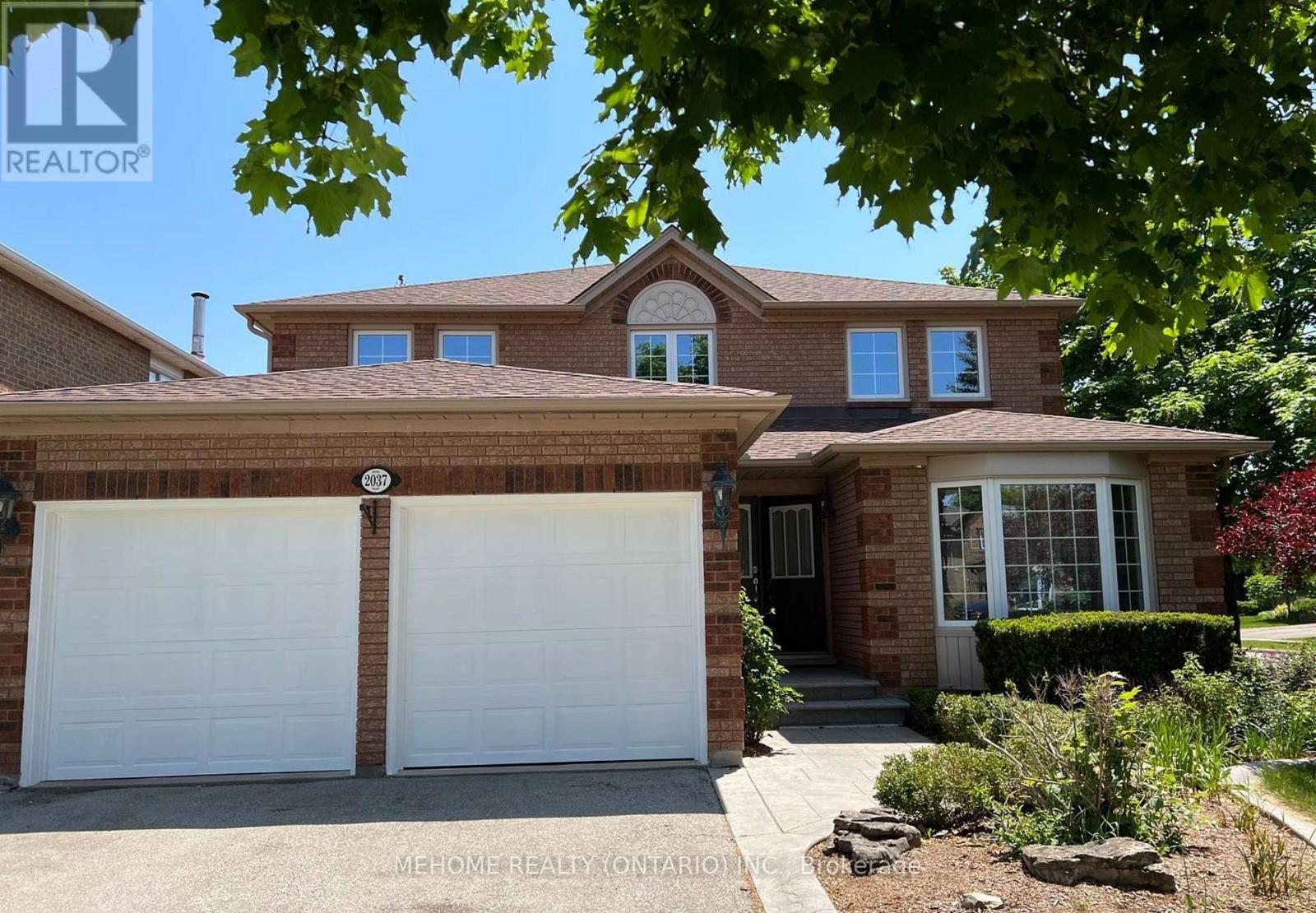 2037 SCHOOLMASTER CIRCLE, Oakville, Ontario