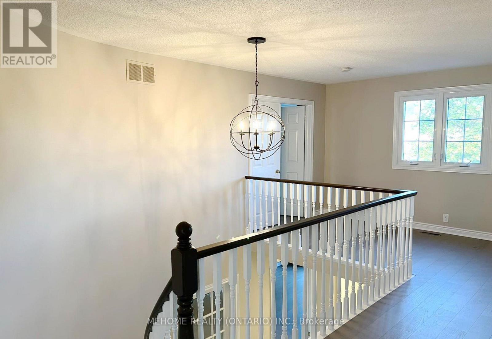 2037 Schoolmaster Circle, Oakville, Ontario  L6M 3A1 - Photo 20 - W12607236