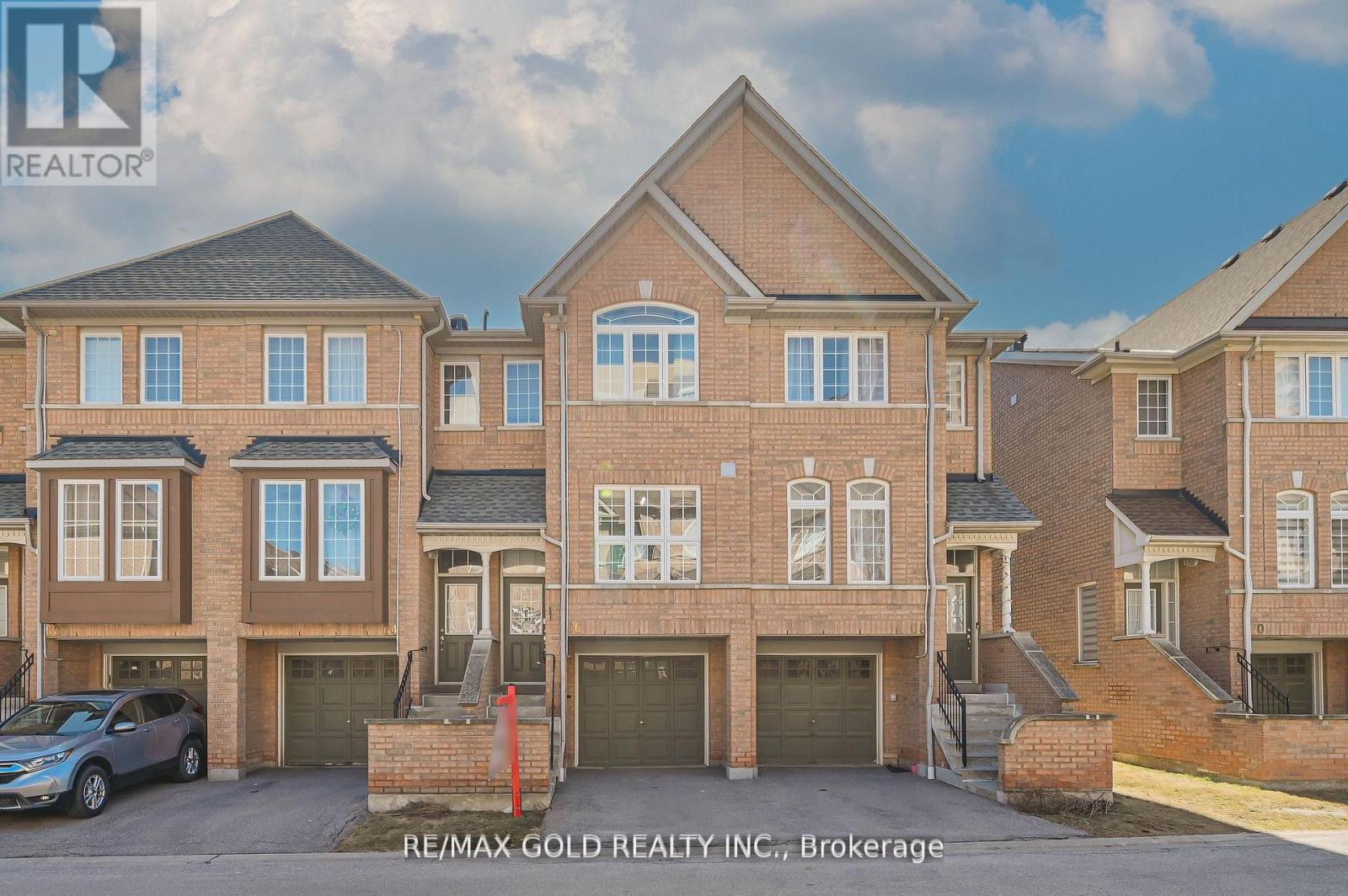 66 - 50 STRATHAVEN DRIVE, Mississauga, Ontario