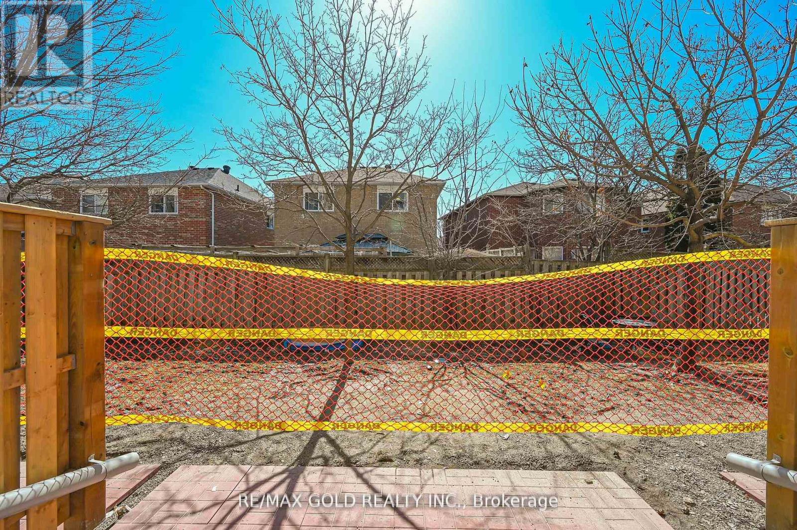 66 - 50 Strathaven Drive, Mississauga, Ontario  L5R 4E7 - Photo 48 - W12607256