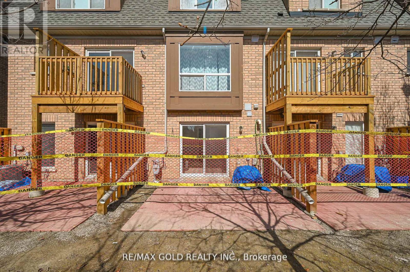 66 - 50 Strathaven Drive, Mississauga, Ontario  L5R 4E7 - Photo 49 - W12607256