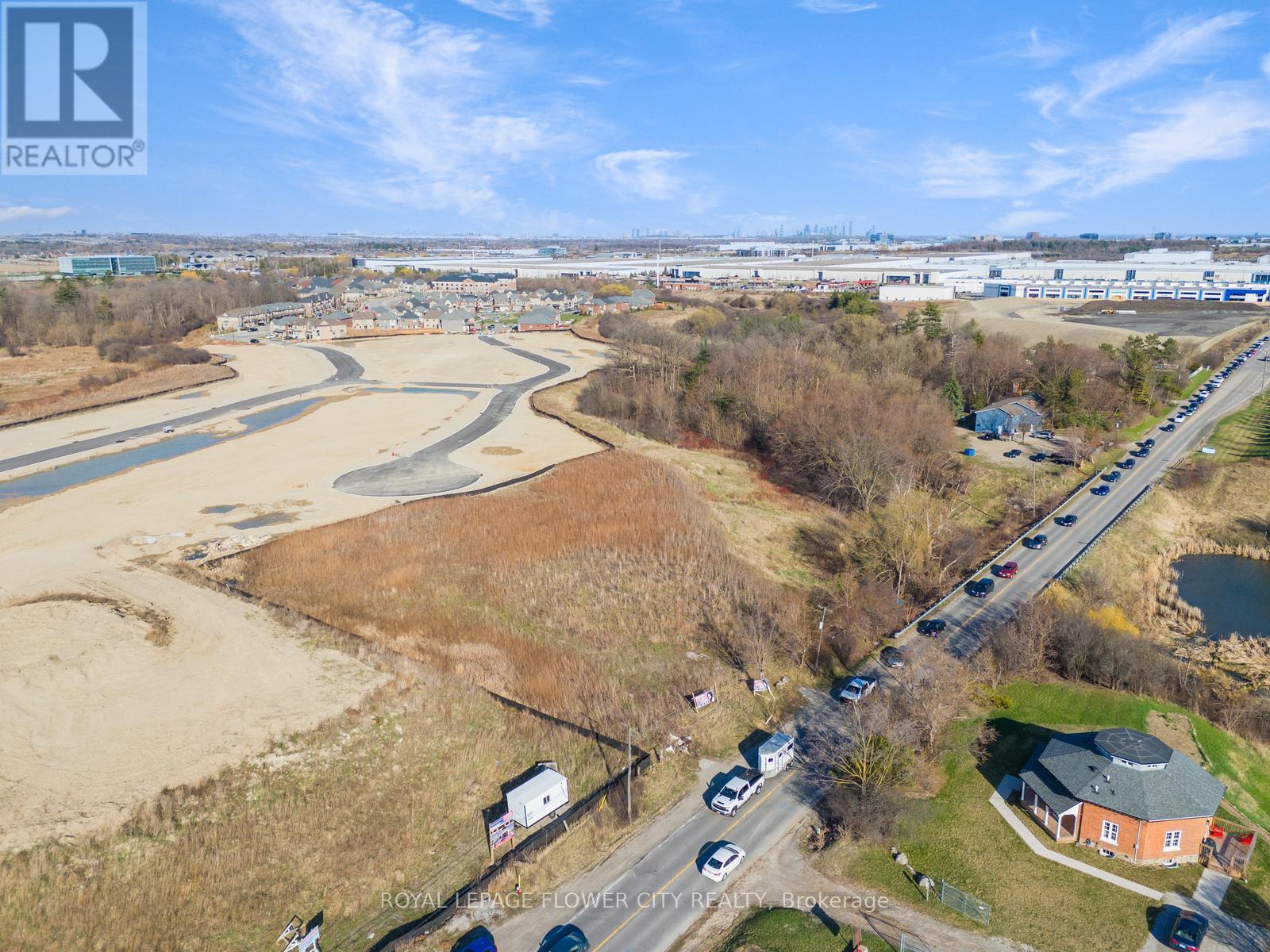 8273 Heritage Road, Brampton, Ontario  L6Y 0E3 - Photo 10 - W12607258