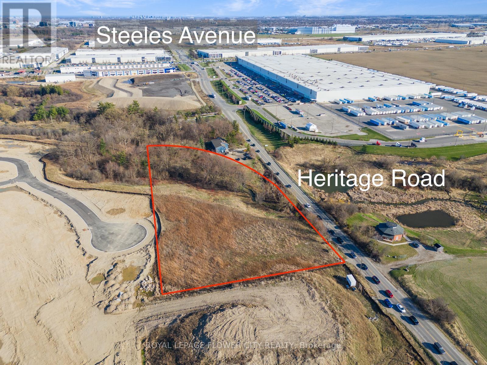 8273 Heritage Road, Brampton, Ontario  L6Y 0E3 - Photo 3 - W12607258