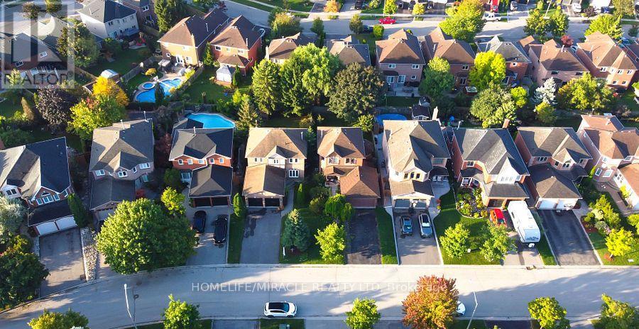 27 KILLALOE CRESCENT, Halton Hills, Ontario