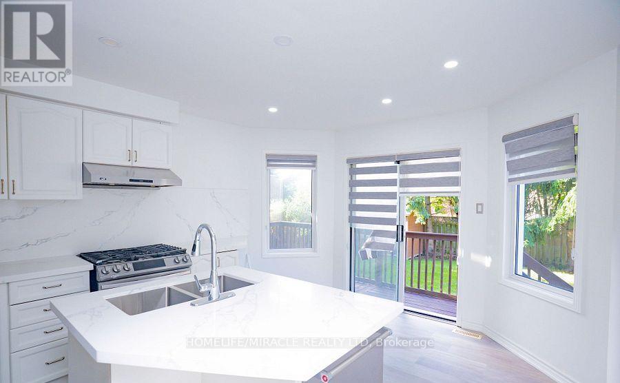 27 Killaloe Crescent, Halton Hills, Ontario  L7G 5N2 - Photo 12 - W12607264