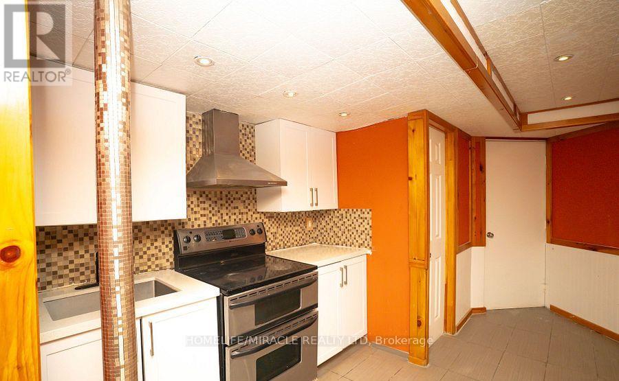 27 Killaloe Crescent, Halton Hills, Ontario  L7G 5N2 - Photo 35 - W12607264