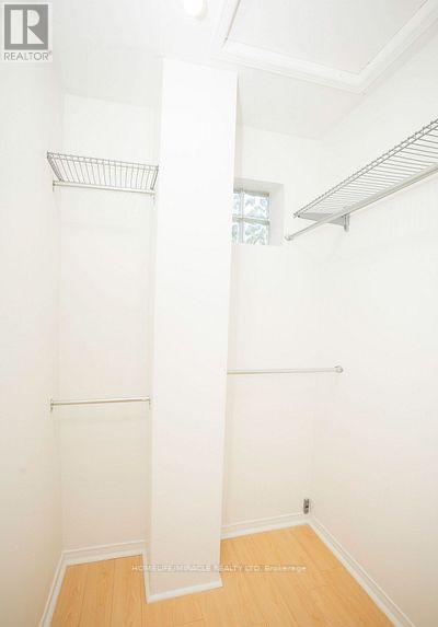 27 Killaloe Crescent, Halton Hills, Ontario  L7G 5N2 - Photo 39 - W12607264