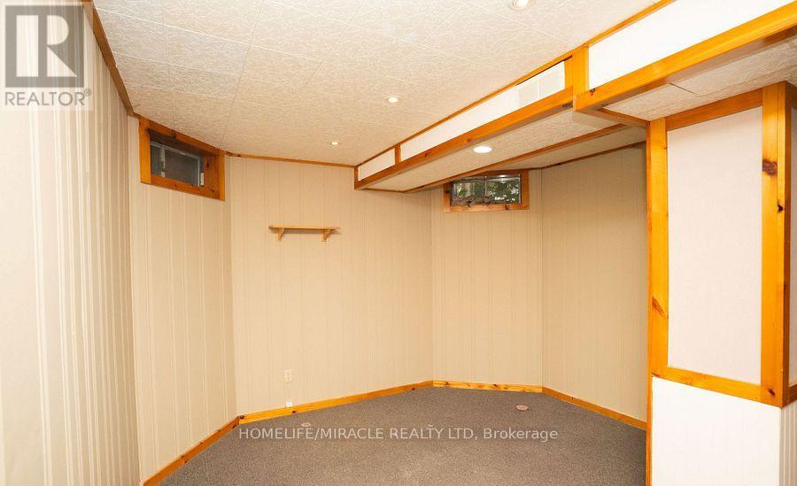 27 Killaloe Crescent, Halton Hills, Ontario  L7G 5N2 - Photo 47 - W12607264