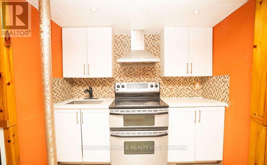 27 Killaloe Crescent, Halton Hills, Ontario  L7G 5N2 - Photo 48 - W12607264