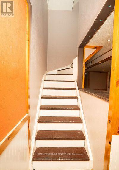 27 Killaloe Crescent, Halton Hills, Ontario  L7G 5N2 - Photo 49 - W12607264