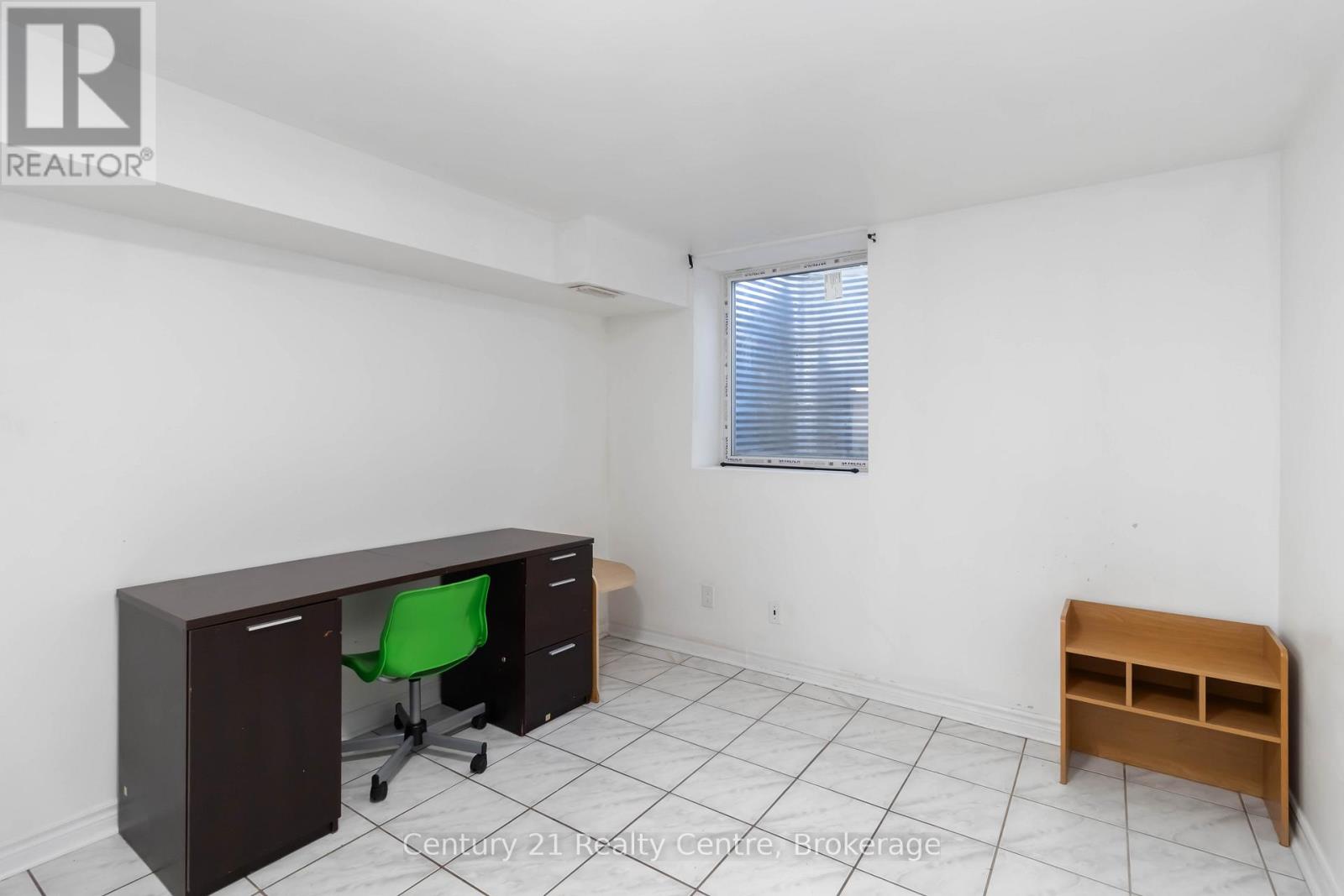 Bsmnt - 3073 Ireson Court, Mississauga, Ontario  L4T 1N7 - Photo 14 - W12607266